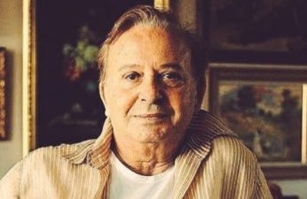 Tanıttığı ve sevdirdiği Huysuz Virjin ile gönülleri fetheden, kıvrak zekâsı,