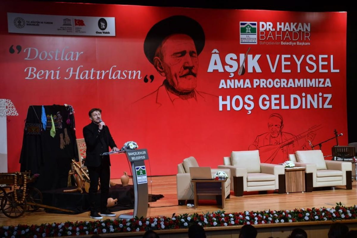 Bahçelievler Belediyesi, Aşık Veysel Şatıroğlu için vefatının 49. yılı münasebetiyle