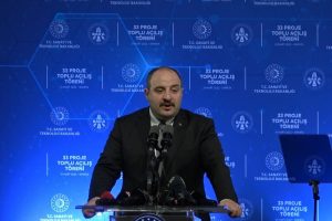 Sanayi ve Teknoloji Bakanı Mustafa Varank, “Milletimizin yaşadığı sıkıntıları görmezden