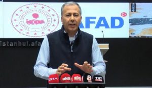İstanbul Valisi Ali Yerlikaya, kentte bugün itibarıyla 900 evsizin otellerde