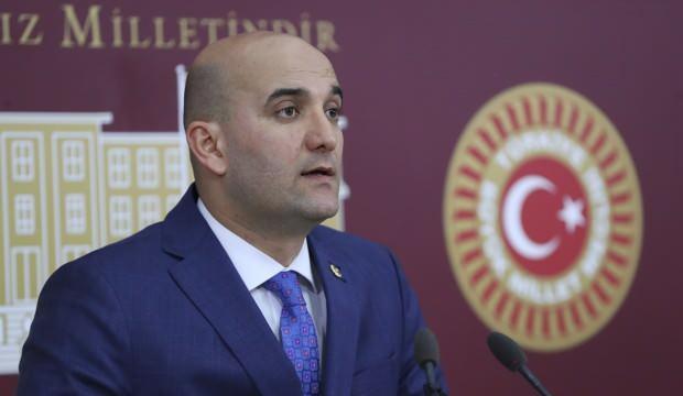 MHP’li Kılavuz: Başıboş sokak köpekleri konusunda acil eylem planı oluşturulmalı MHP Mersin Milletvekili Olcay Kılavuz, başıboş sokak köpekleri konusunda çok