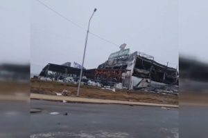 Ukrayna'nın başkenti Kiev yakınlarındaki Buça, Rus askerlerinden temizlendikten sonra görüntülendi.
