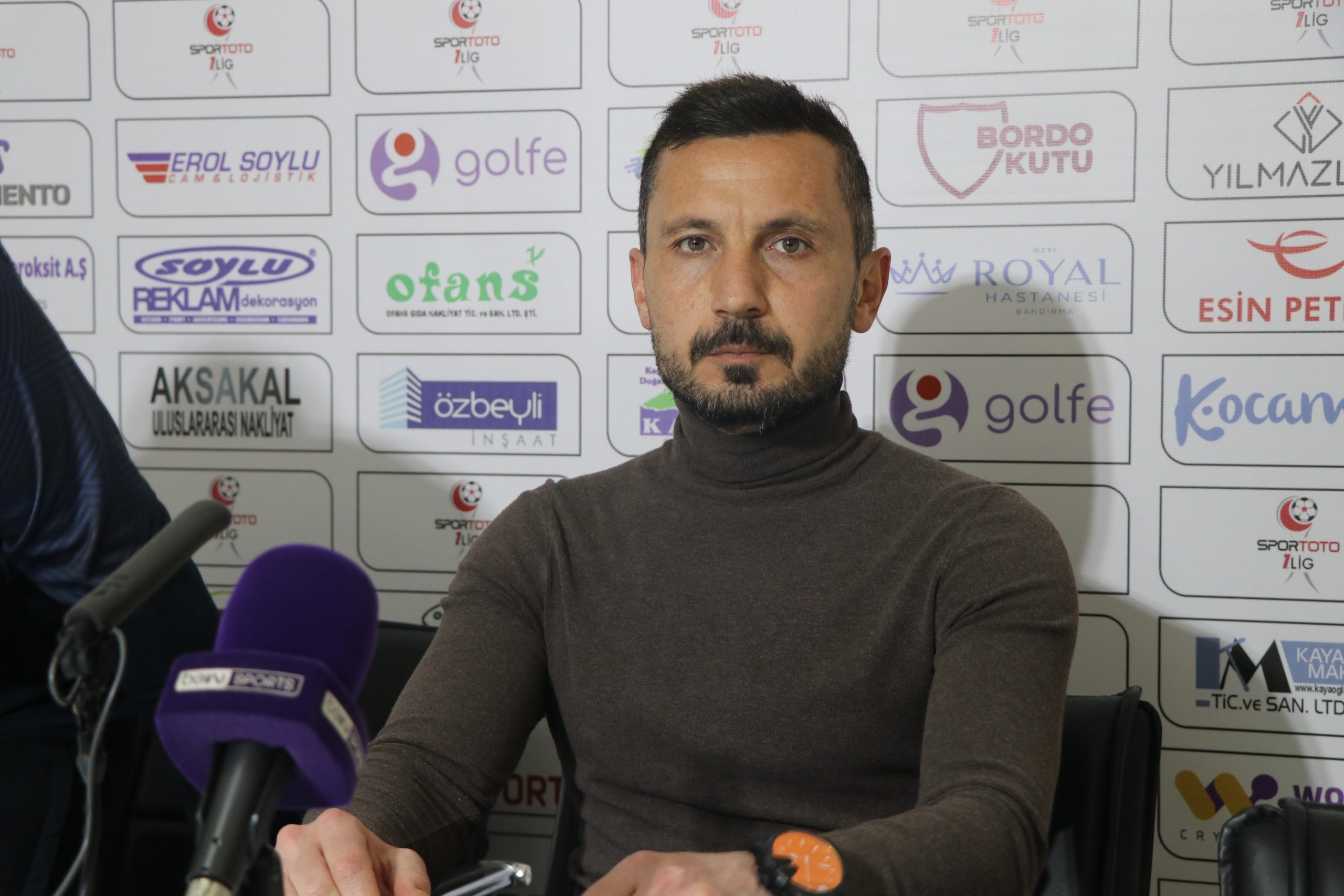 Bandırmaspor’da İlker Püren ile yollar ayrıldı Spor Toto 1. Lig takımlarından Bandırmaspor’da Teknik Direktör İlker Püren