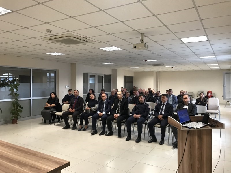 Burhaniye’ de Mart ayı muhtarlar toplantısı yapıldı Burhaniye’ de, Kaymakamımız İlyas Memiş başkanlığında muhtarlar toplantısı ve muhtarlara