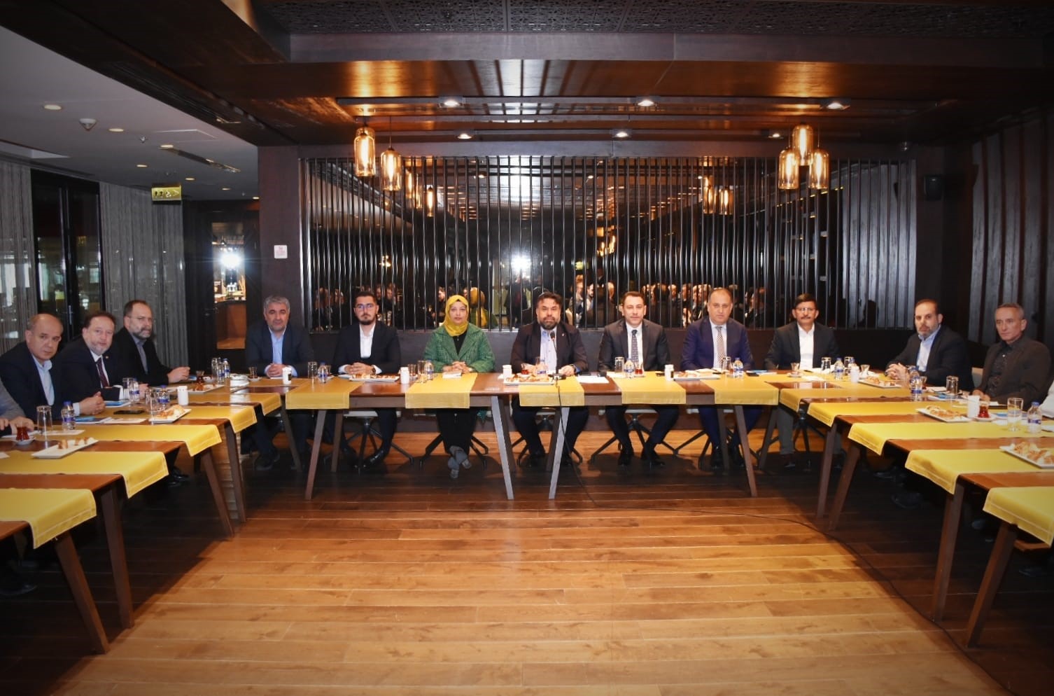 Balıkesir AK Parti İl Başkanlığı İstişare ve Değerlendirme toplantısı yoğun