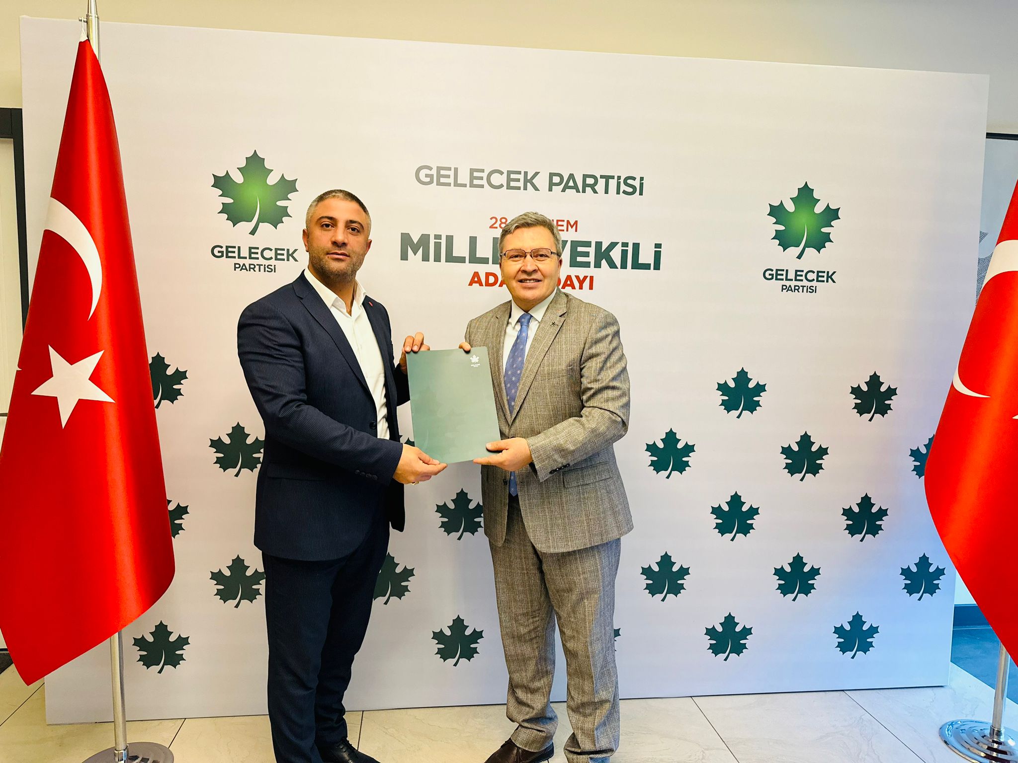 Burhan Deniz, Milletvekili Aday Adaylığını Açıkladı Gelecek Partisi Mali İşlerden Sorumlu Genel Başkan Yardımcısı Danışmanı olan