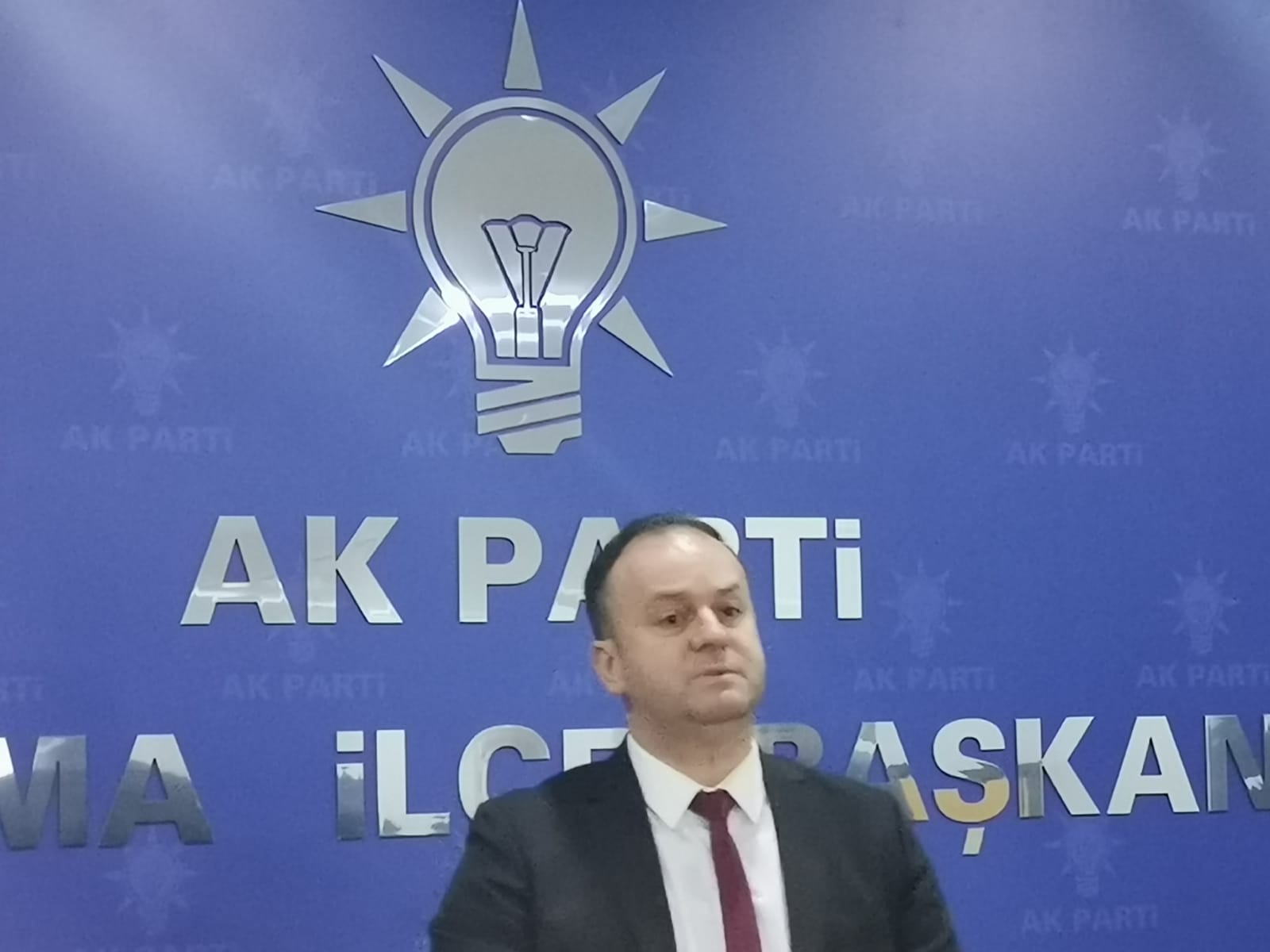 Değerli Dostlarım, Teşkilat arkadaşlarım, Ailem, Sevgili Bandırmalı Hemşerilerim, Değerli Basın