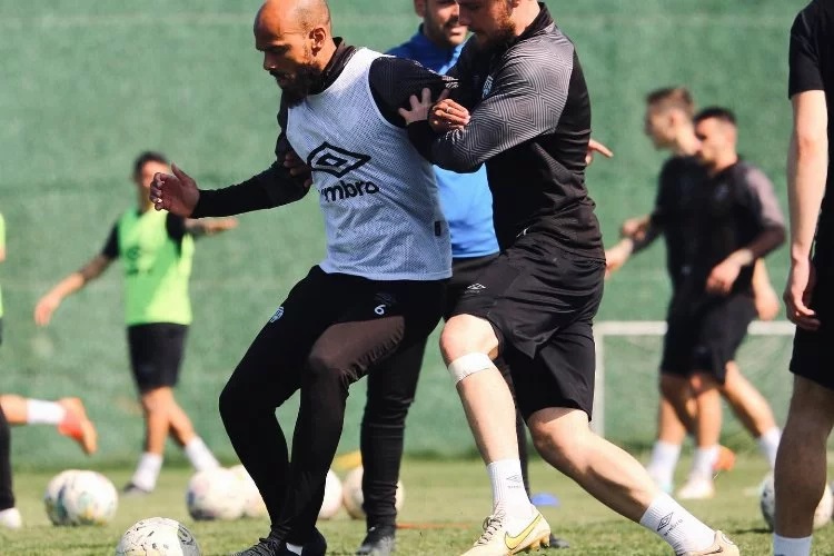 Spor Toto 1. Lig takımlarından Beyçimento Bandırmaspor, bugün evinde oynayacağı