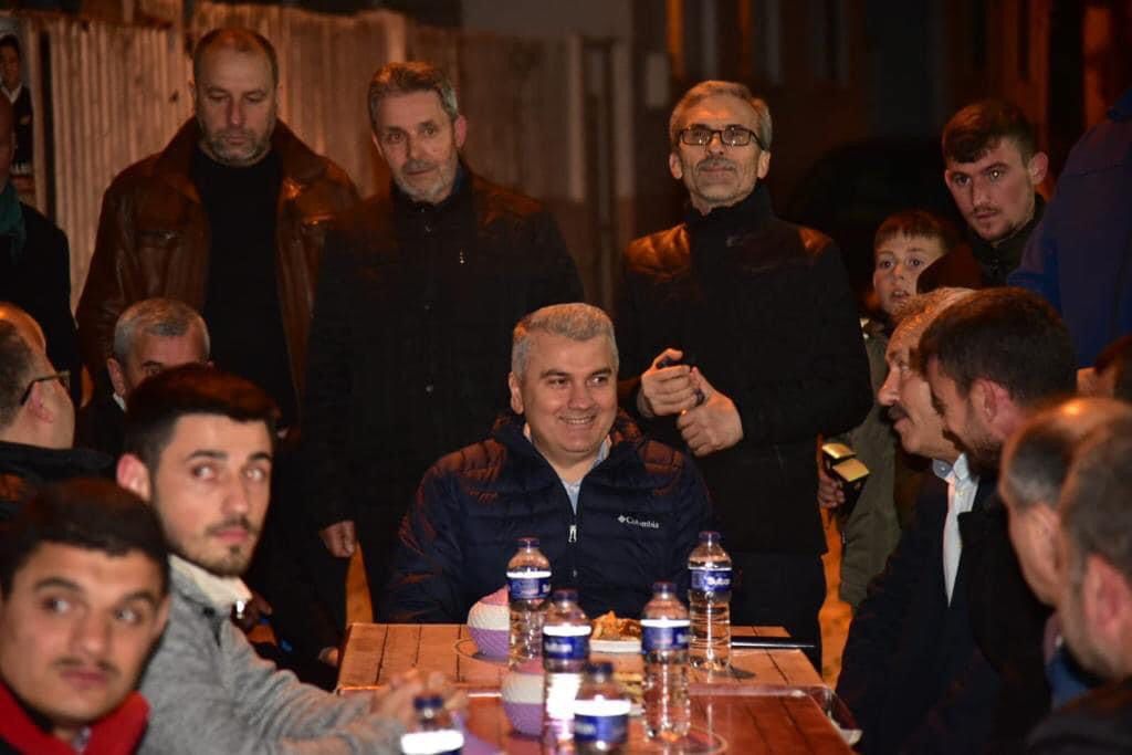 Gönenli esnaf ve vatandaşlar, AK Parti Balıkesir Milletvekili ve 28.