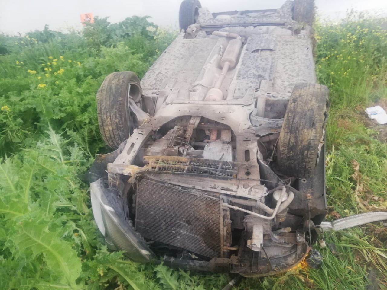 Balıkesir’in Bandırma ilçesi Kuşcenneti kavşağında meydana gelen trafik kazasında 3