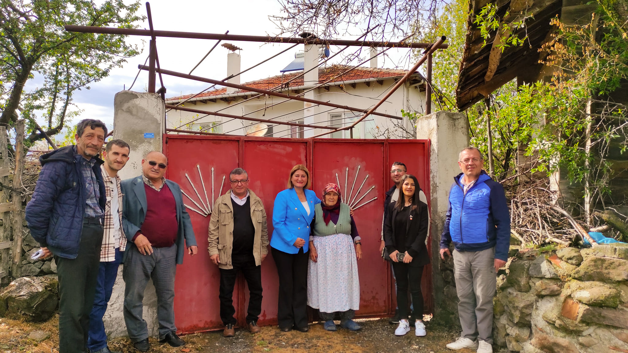 Balıkesir CHP Milletvekili Adayı Fatma Sibel Karabacakoğlu, Balıkesir il genelinde