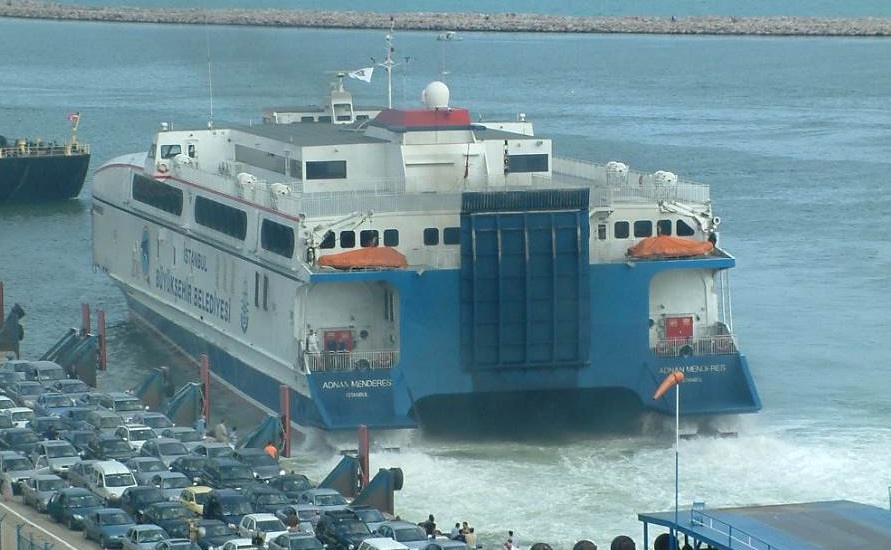 ARABALI VAPUR SEFERLERİ YENİDEN BAŞLIYOR İstanbul Deniz Otobüsleri (İDO) ile İstanbul ve Balıkesir arası yolculukları