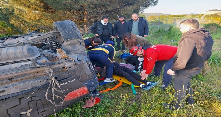 Balıkesir’de trafik kazası BALIKESİR (İHA) – Balıkesir’in Susurluk ilçesinde Ömerköy mevkiinde trafik kazasında