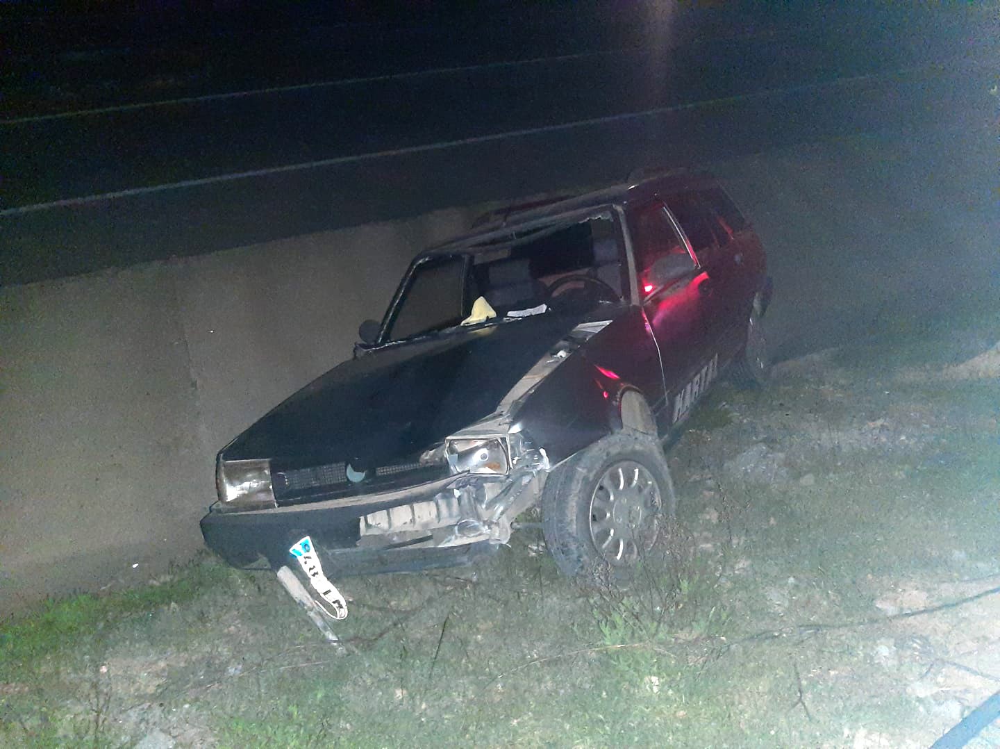 Balıkesir’de trafik kazası: 1 ölü Balıkesir’in Edremit ilçesi’nde bölünmüş yolda karşıdan karşıya geçmek isteyen yayaya