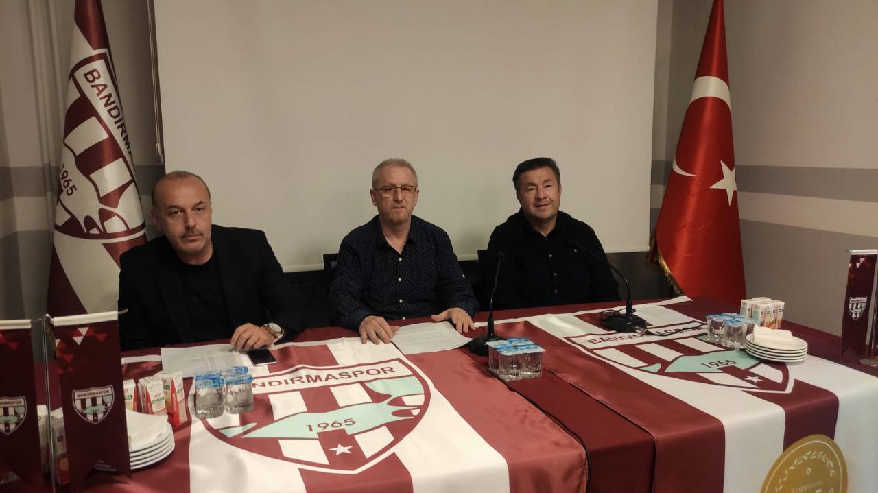 Bandırmaspor’da yeni yönetimin görevleri belli oldu TFF 1. Lig ekiplerinden Bandırmaspor’un yeni Basın Sözcüsü Erol Rüzgâr