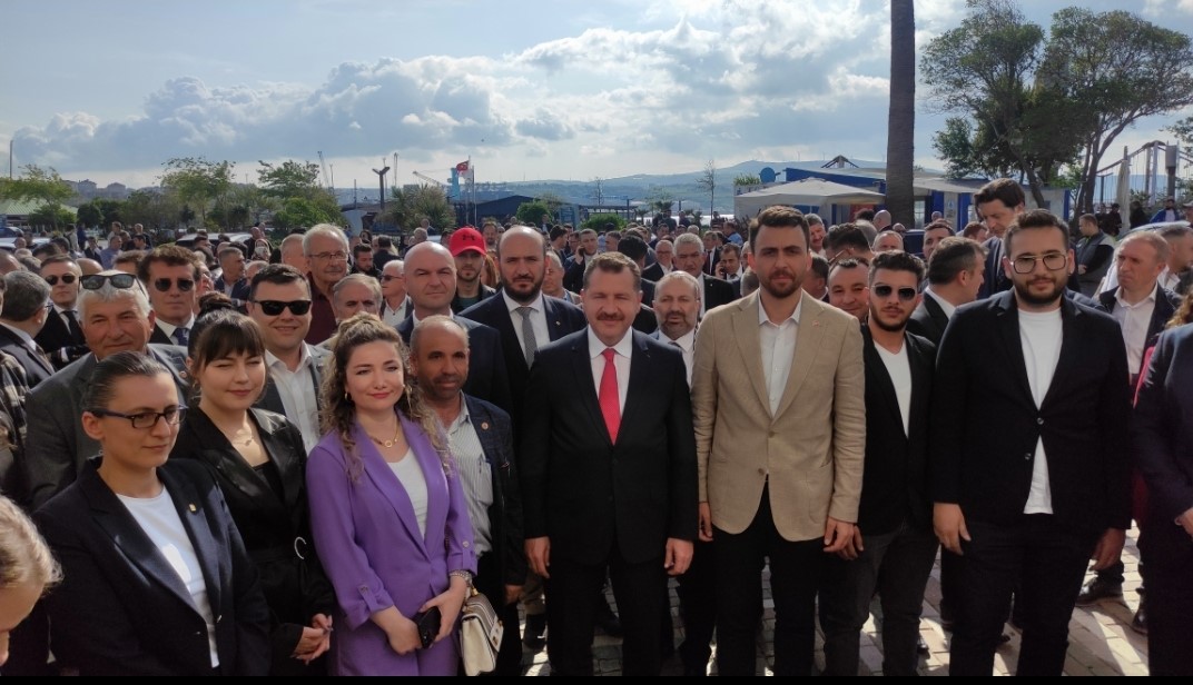 Balıkesir’in Bandırma ilçesinde, Balıkesir Büyükşehir Belediyesi Güney Marmara Hizmet Binası’nın