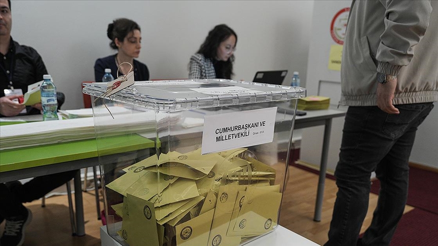 Yurt dışındaki seçmenlerden 697 bin 577’si, 14 Mayıs’ta yapılacak Cumhurbaşkanı