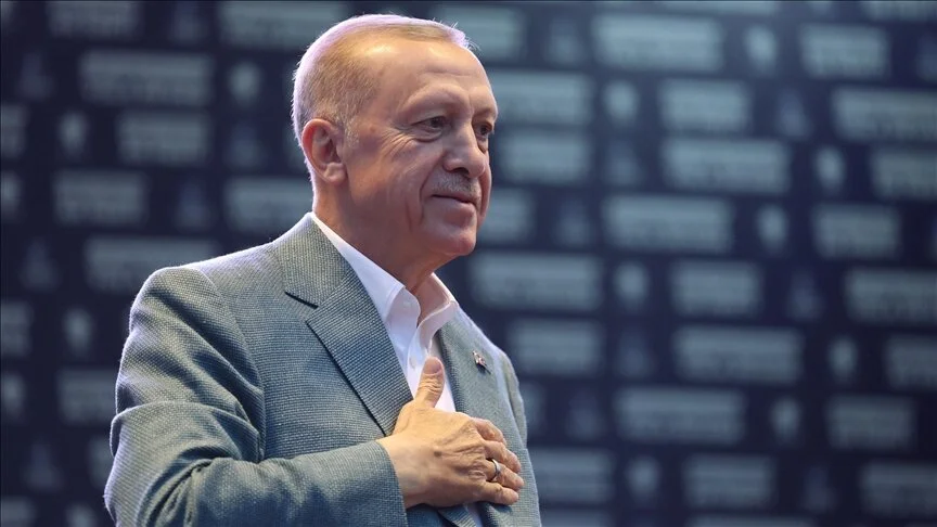 Cumhurbaşkanı Erdoğan, deprem bölgesindeki lise öğrencileri için kendi illerindeki devlet