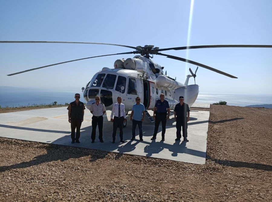 Balıkesir’in Erdek ilçesinde orman yangınları için helikopter konuşlandırıldı, 1 Haziran’da