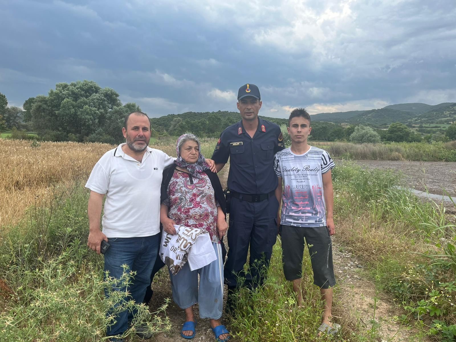 Manyas’ta kaybolan kadın bulundu Balıkesir’in Manyas ilçesinde kaybolan yaşlı kadın arama kurtarma ekiplerinin aramaları