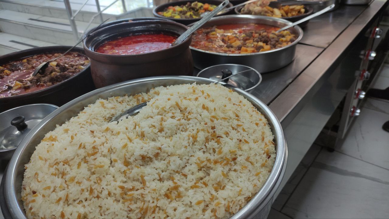 Gıda ürünlerine gelen zamlardan sonra restoranlarda da fiyat artışlarına gidildi.