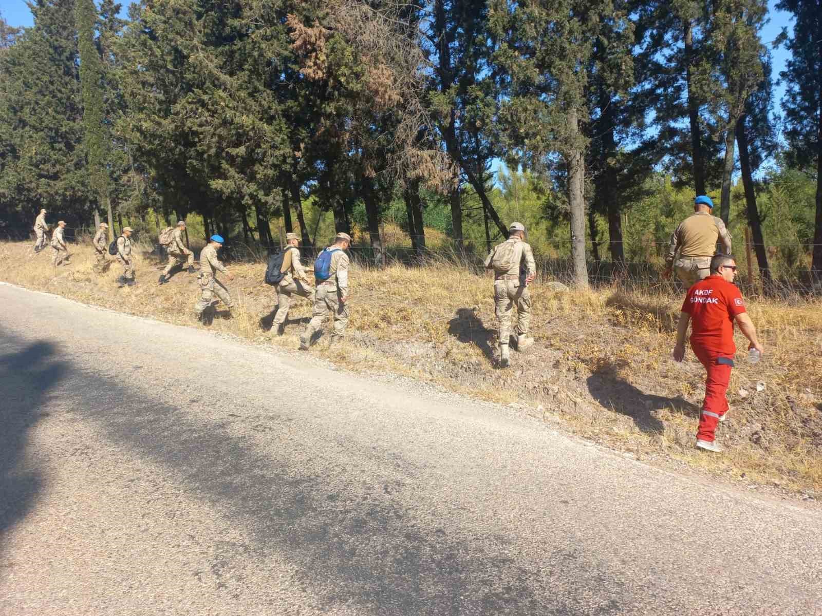 Berzeg için ormanlar karış karış aranıyor Balıkesir’in Gönen ilçesinde 76 gün önce kaybolan Ekonomist Korhan Berzeg’i