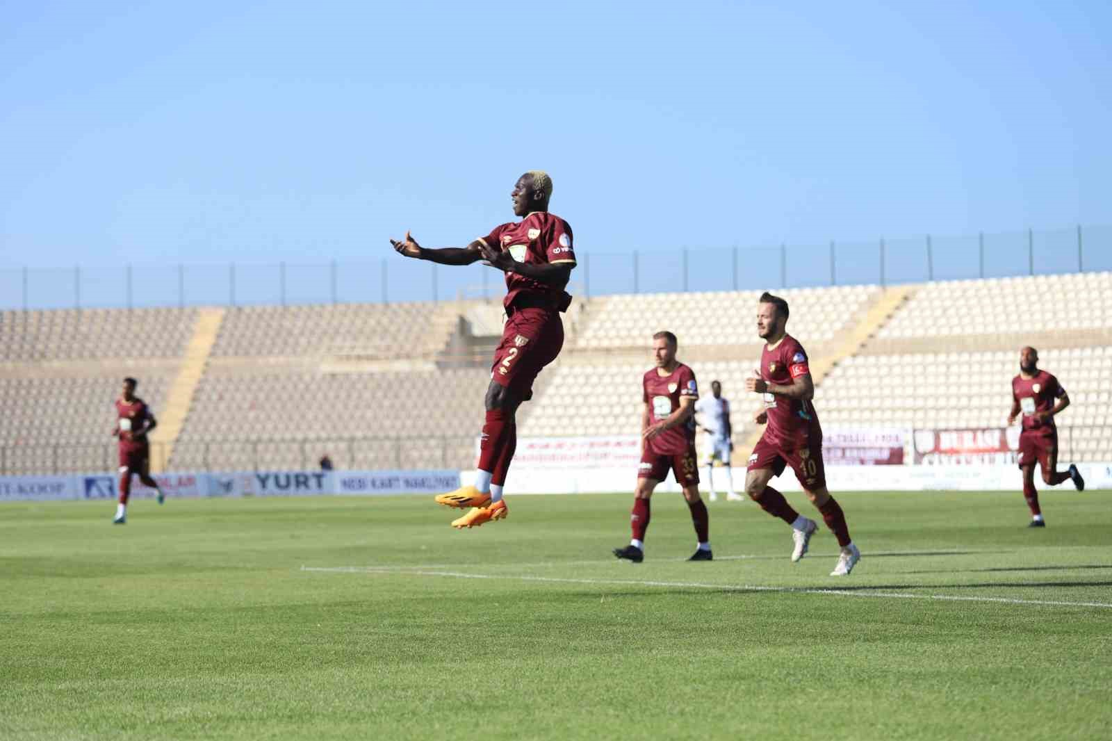 Trendyol 1. Lig’in 6. haftasında Bandırmaspor, konuk ettiği Gençlerbirliği’ni 4-1