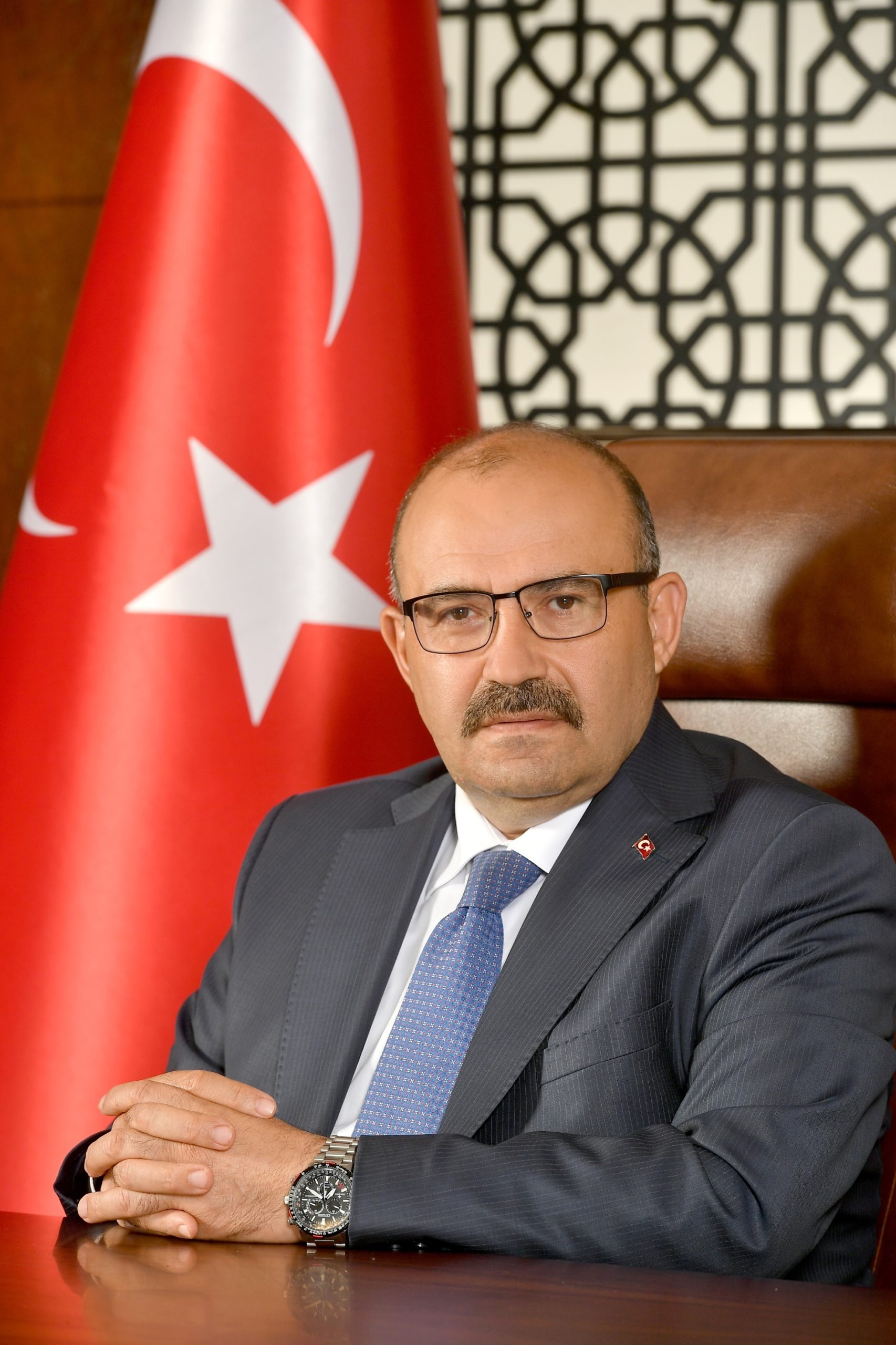 Balıkesir Valisi İsmail Ustaoğlu; Balıkesir Valisi İsmail Ustaoğlu 6 Eylül Balıkesir’in Kurtuluşu dolayısıyla yayınladığı mesajında, “Milletimiz,