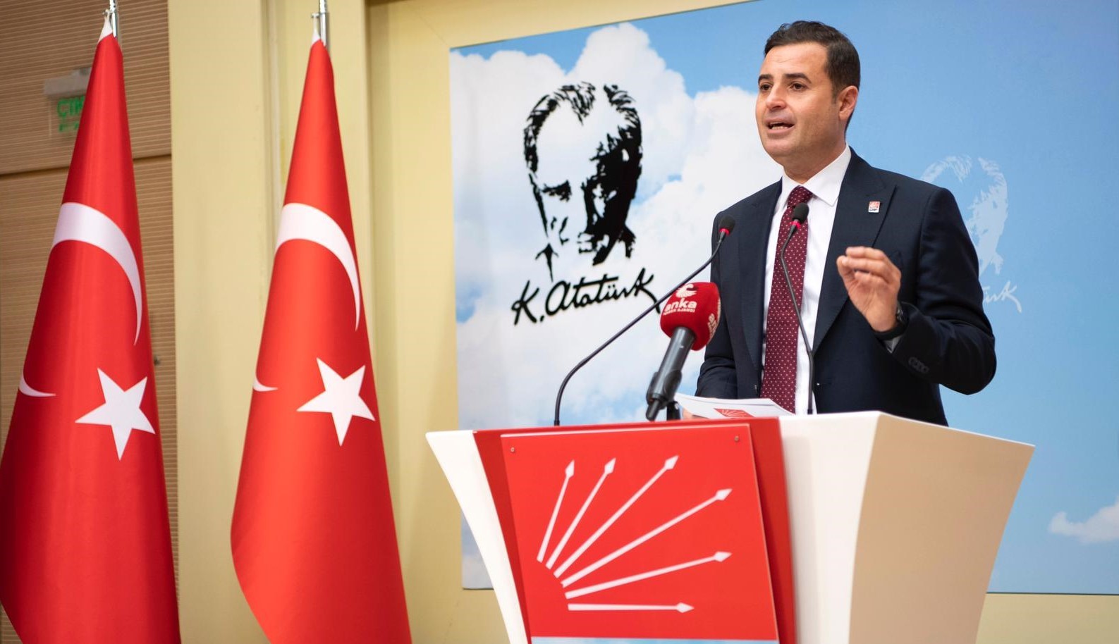 CHP Genel Başkan Yardımcısı Ahmet Akın: CHP Yerel Yönetimlerden Sorumlu Genel Başkan Yardımcısı Ahmet Akın, 6