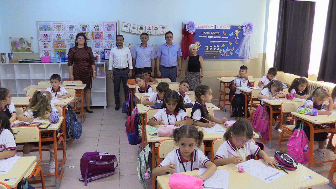 Balıkesir’in Bandırma ilçesinde 25 bin öğrenci ve 2 bin öğretmen,