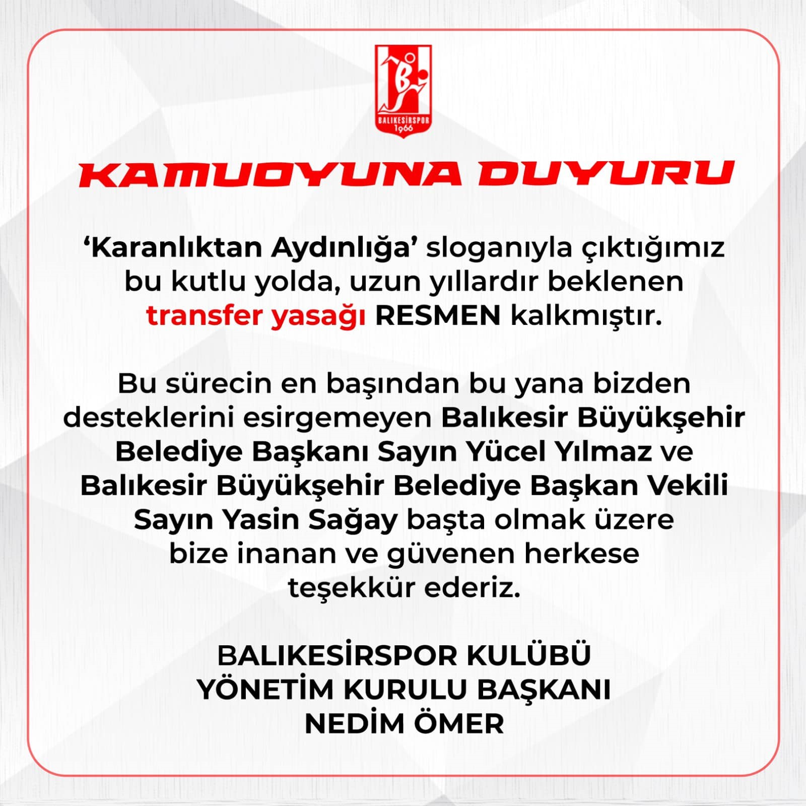 Balıkesirspor’da 12 yeni transfer mukavele imzaladı Balıkesirspor önündeki transfer engeli son buldu. Transfer yasağı olan kulüpte