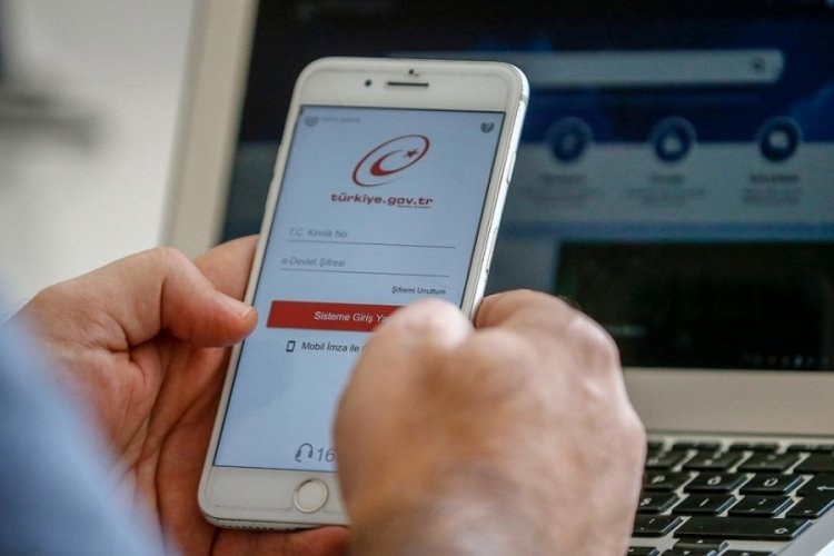 Cumhurbaşkanı Yardımcısı Cevdet Yılmaz, e-Devlet Kapısı’na yeni bir dijital hizmet