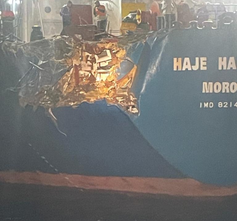 Ukrayna ve Rusya’ya ait gemiler Marmara’da çarpıştı Balıkesir’e bağlı Marmara Adası açıklarında Ukrayna ve Rusya’ya ait iki