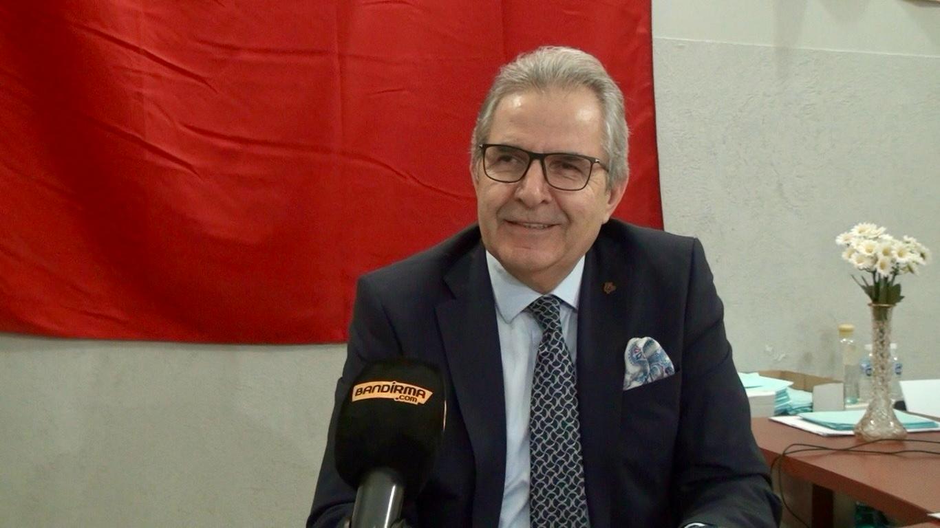 DURSUN MİRZA İLE GÜNDEME BOMBA GİBİ DÜŞECEK ÖZEL RÖPORTAJ: “BEN ARTIK ADAY ADAYI DEĞİLİM, ADAYIM!” Önceki Dönem Bandırma Belediye Başkanı Dursun Mirza, yaptığımız özel röportajda