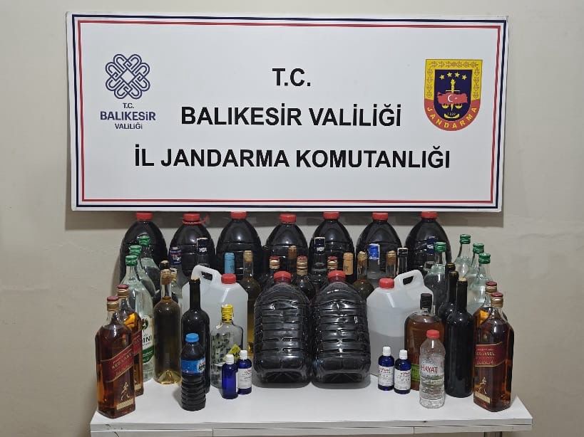 Balıkesir’in Gönen ilçesinde Balıkesir İl Jandarma Komutanlığınca yapılan sahte kaçak