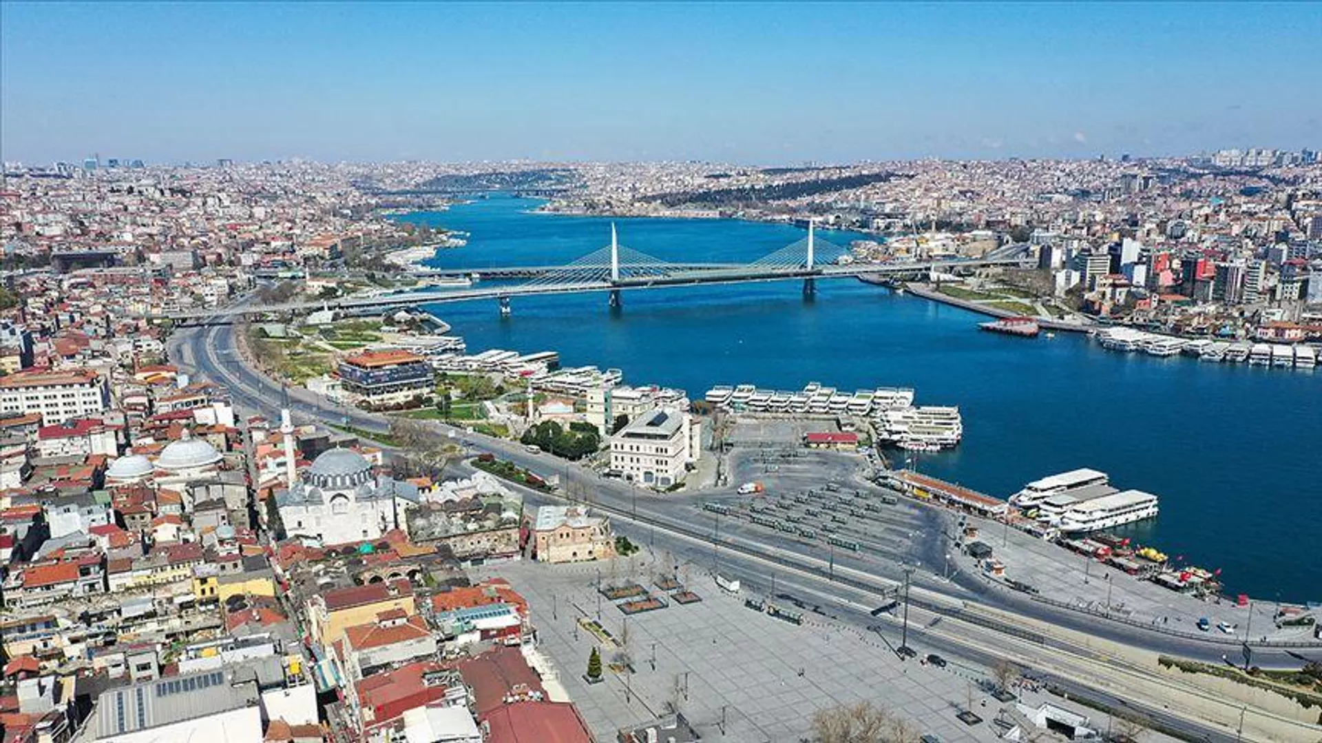 Boğaziçi Üniversitesi Kandilli Rasathanesi ve Deprem Araştırma Enstitüsü Bölgesel Deprem-Tsunami