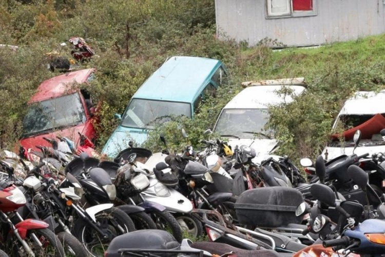 Yediemin Otoparklarındaki hacizli araçların ekonomiye tekrar kazandırılması için hayata geçirilen