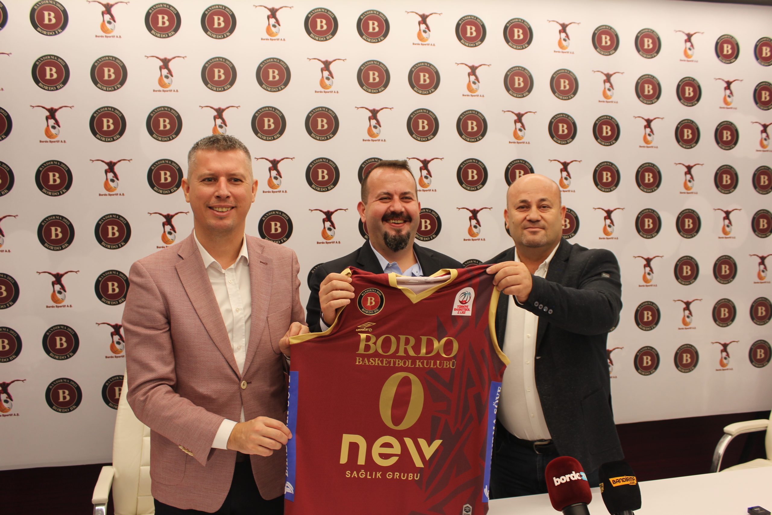 Balıkesir’in Balıkesir’in Bandırma ilçesinde kurulan Bordo Basketbol Kulübü, başarılı işbirliği