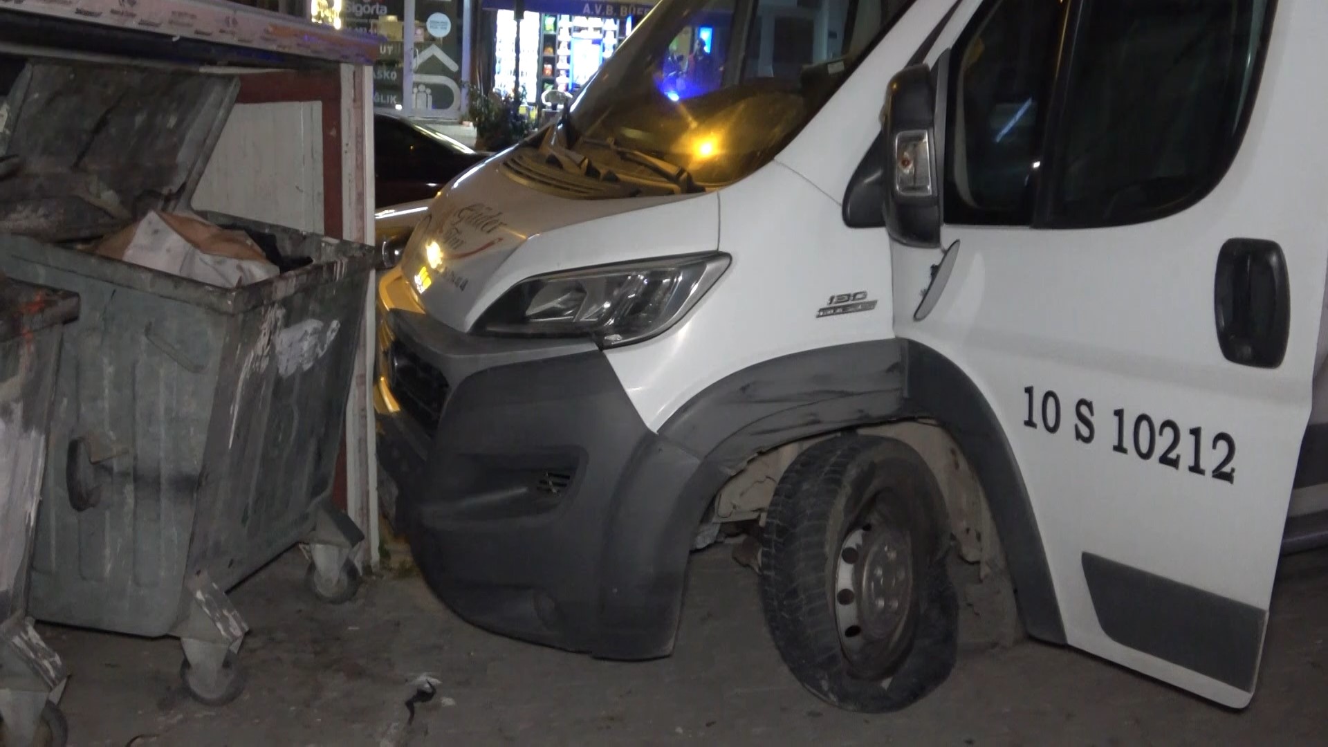 Balıkesir’den çaldığı servis aracı ile Bursa’ya gelen ve Bursa’da polis