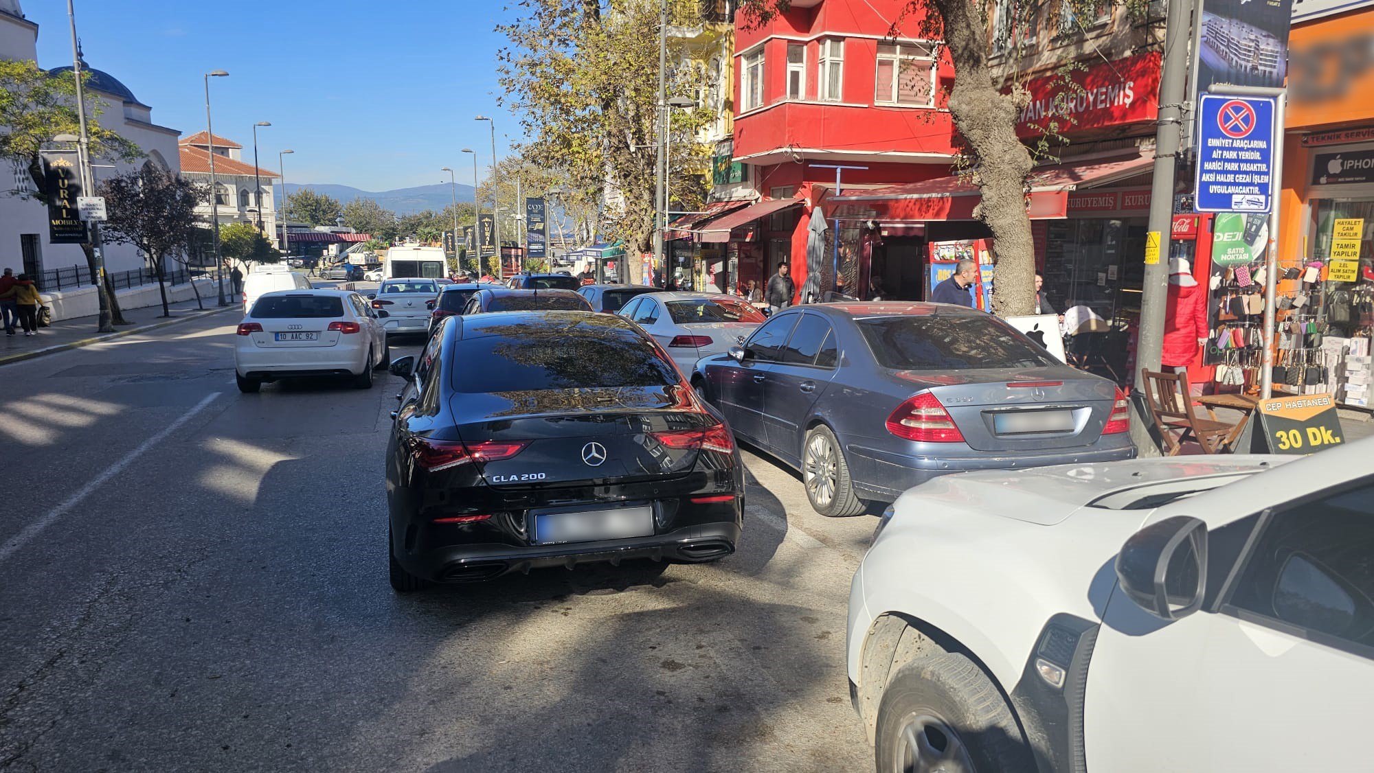 Balıkesir’in Bandırma ilçesinde her geçen yıl nüfusuyla birlikte araç sayısı