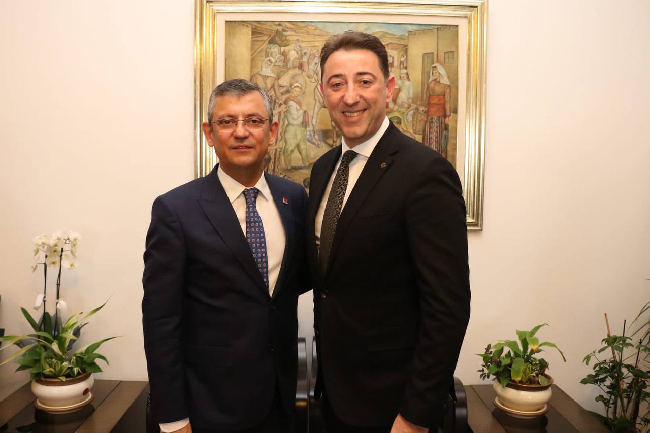 Bandırma Belediye Başkanı Av. Tolga Tosun, hayırlı olsun dileklerini iletmek