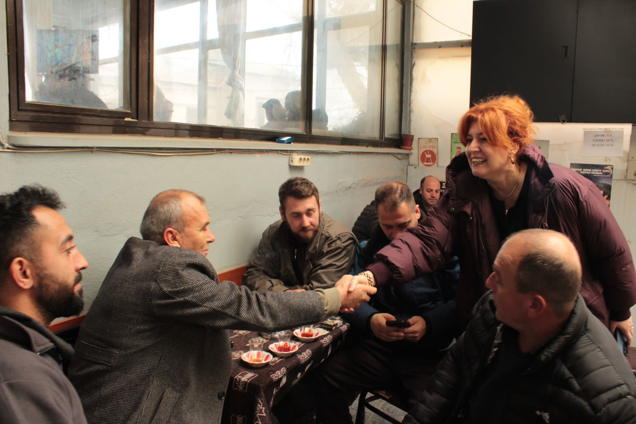 Oya Yücel Edincik’te Halkla Buluştu AK Parti Belediye Başkan Adayı ve aynı zamanda Bandırma’nın ilk