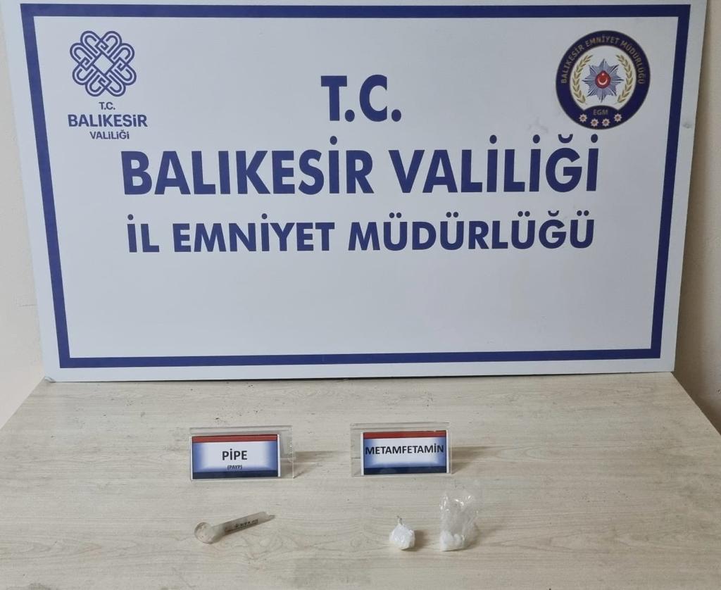 Balıkesir’in Erdek ilçesinde Erdek İlçe Emniyet Müdürlüğü ekipleri ve Bandırma