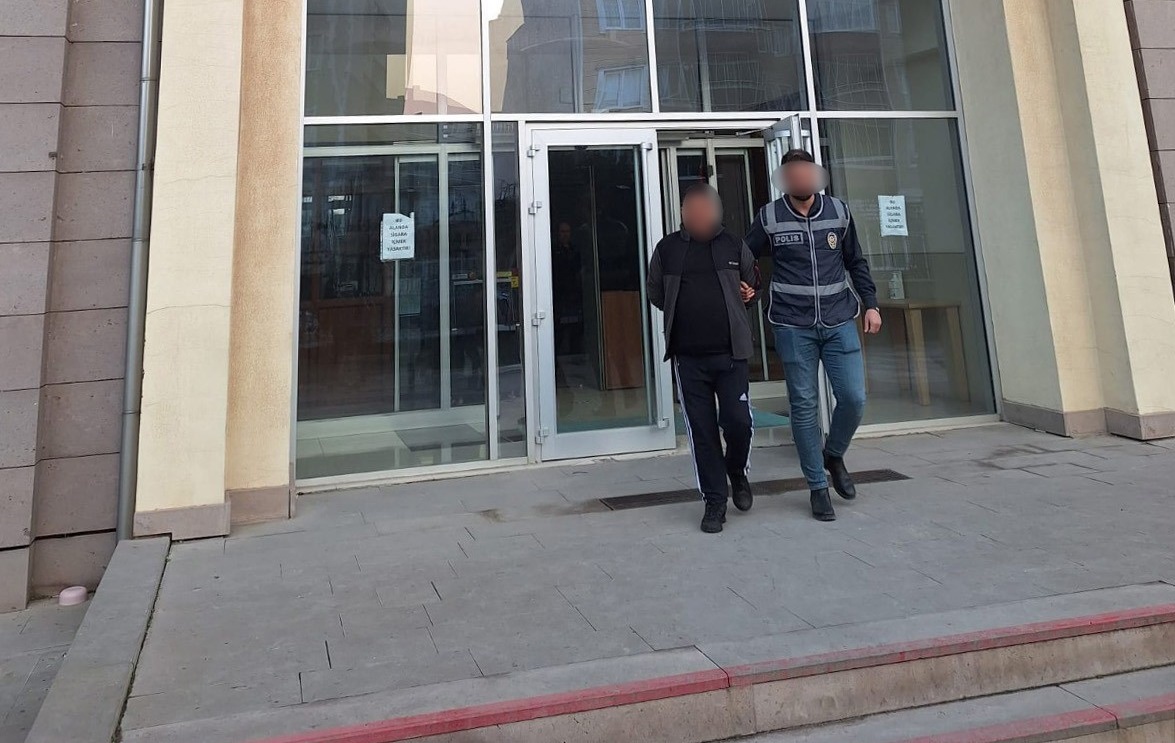 Bursa’nın Karacabey ilçesinde son 1 haftada düzenlenen uyuşturucu operasyonlarında 28
