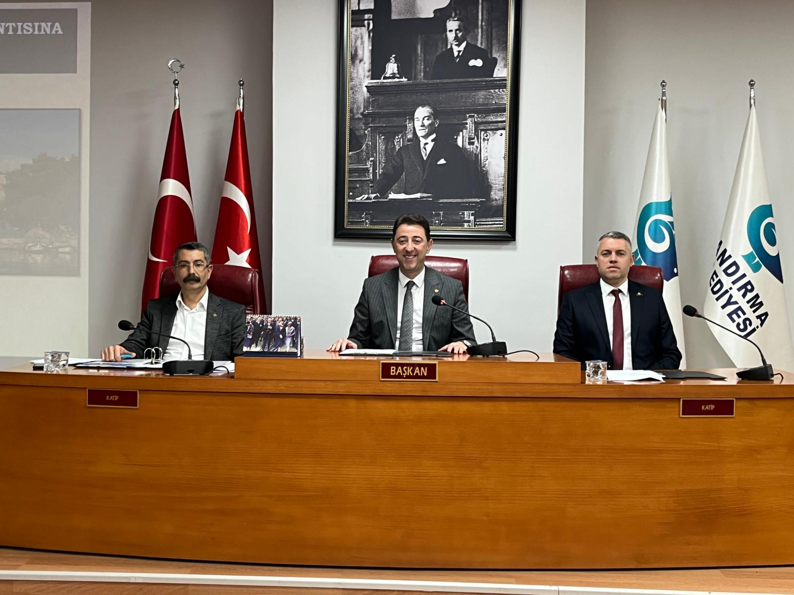 Bandırma Belediyesi Aralık Ayı Olağan Meclis Toplantısı’nda, Kapalı Pazar Yeri