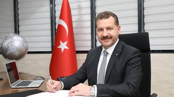 YÜCEL YILMAZ’A SORUŞTURMA ŞOKU; İHALESİZ MAL ALIMLARINA DANIŞTAYDAN SORUŞTURMA İZNİ ÇIKTI Balıkesir Büyükşehir Belediyesi’nin ihalesiz mal alımlarına yönelik soruşturma izni verilmemesi