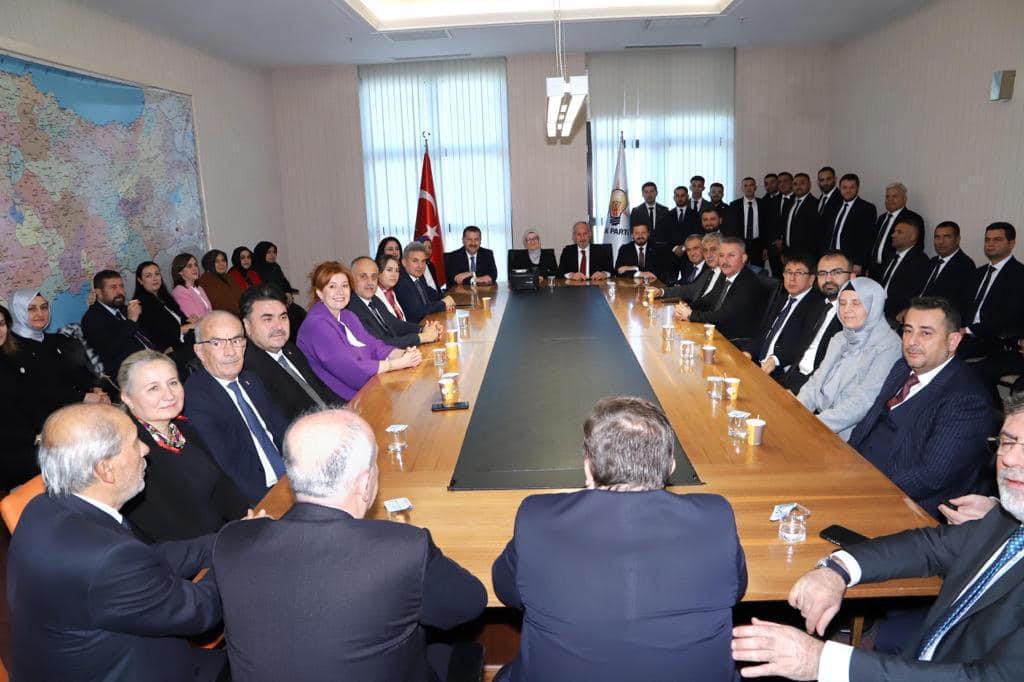 Balıkesir AK Parti Teşkilatı, Ankara Buluşmasında Cumhurbaşkanı Erdoğan ile bir