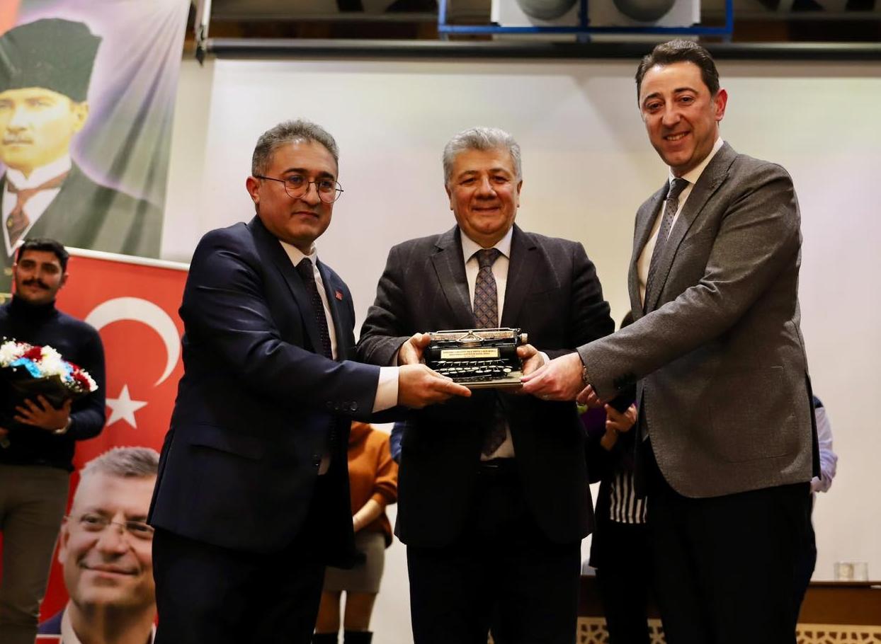 BALBAY OKURLARIYLA BULUŞTU Cumhuriyet Halk Partisi Bandırma İlçe Örgütü tarafından 2’nci “Uğur Mumcu