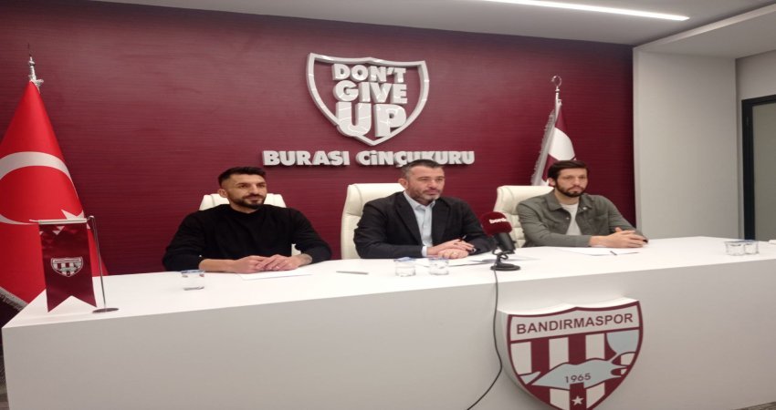 ONUR GÖÇMEZ : BUGÜNDEN İTİBAREN TOPARLANACAĞIZ Bandırmaspor, Cinçukuru tesislerinde düzenlenen basın toplantısında Başkan Onur Göçmez, önemli