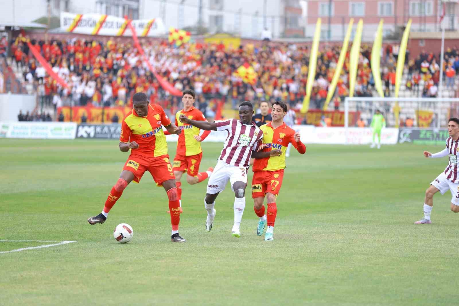 1. Lig’in 22. haftasında Bandırmaspor, sahasında karşılaştığı Göztepe’ye 2-0 mağlup